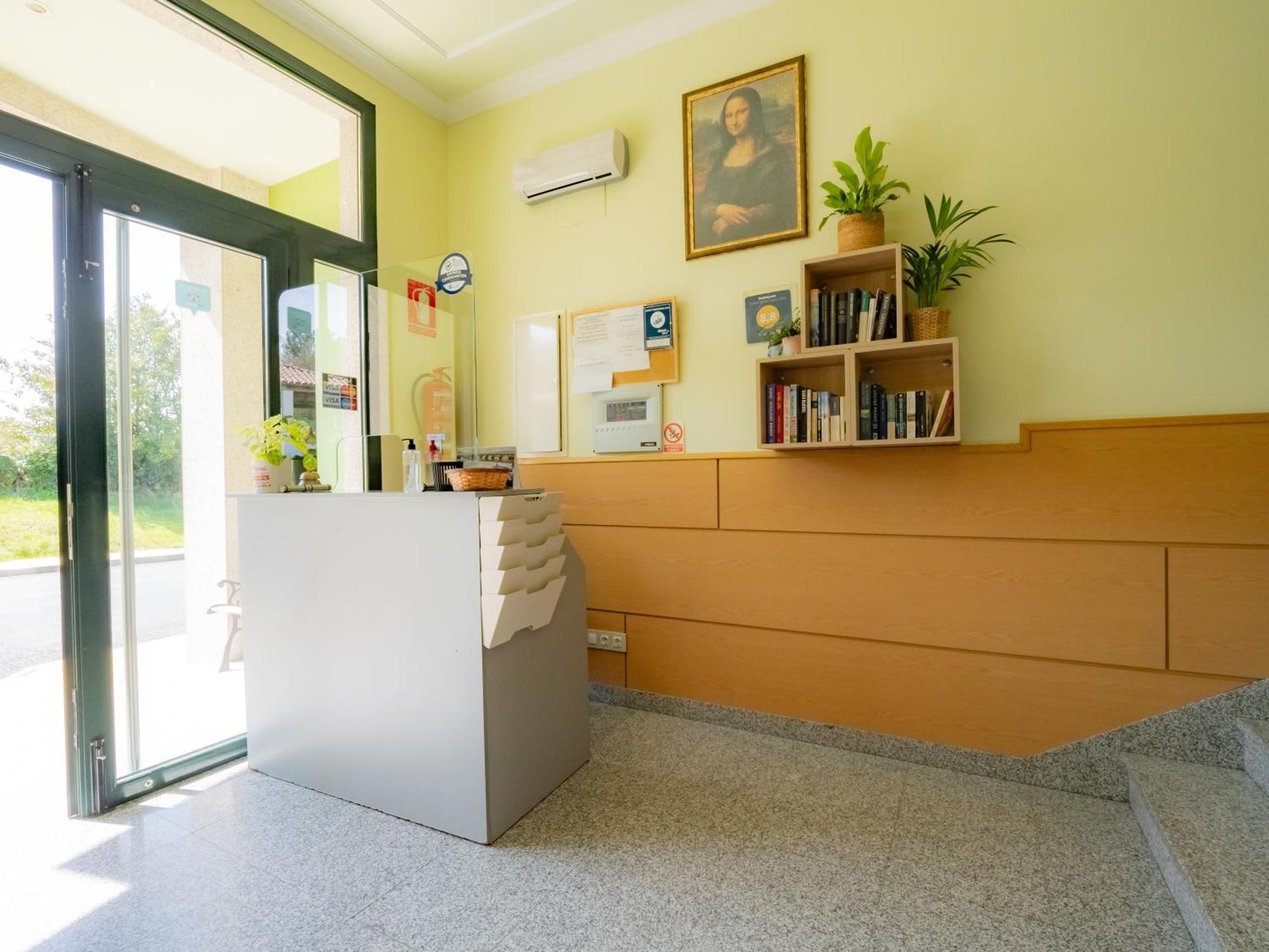 Pension Palas ปาลัสเดเรย์ ภายนอก รูปภาพ