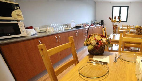 Pension Palas ปาลัสเดเรย์ ภายนอก รูปภาพ